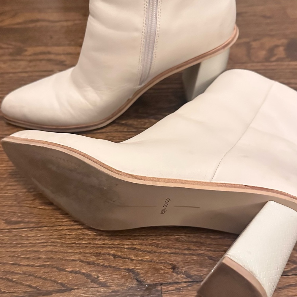 Dolce Vita White Leather Ankle Boots. Great for a stand out look!